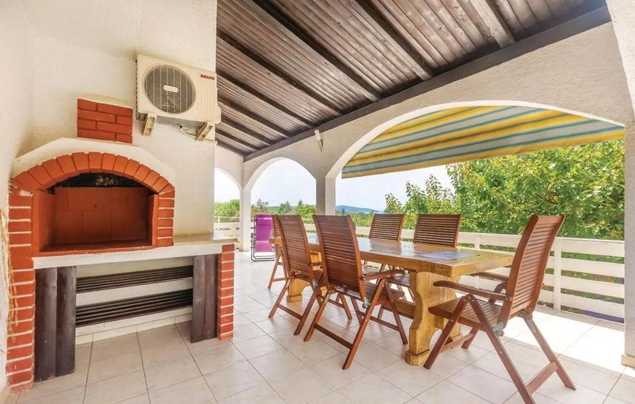 Apartments With A Parking Space Pinezici, Krk - 18967 Vrh  0*, Vrh (Krk)
